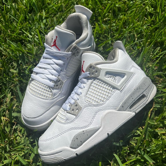 CLEAN Air Jordan 4 IV size 4.5 White Oreo shoes